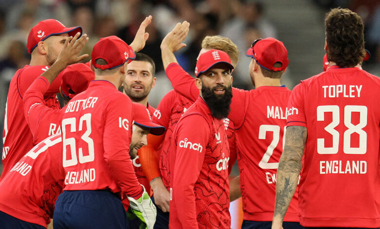 England beat Australia in back-to-back matches to clinch the T20 series