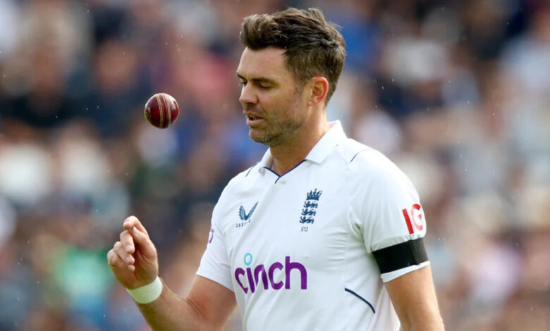 Even at 40 Velky is showing, James Anderson tops the Test bowler rankings !!